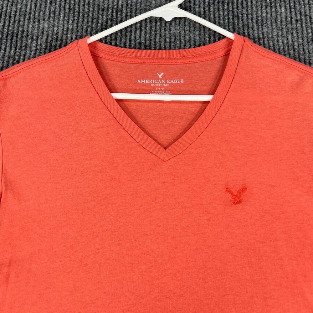 American Eagle Shirt Mens Small Orange Short Sleeve V Neck Casual Relaxed